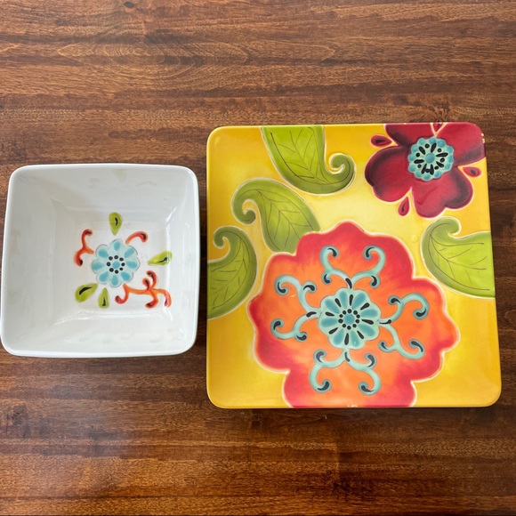 Coordinating Laurie Gates plate and bowl - Picture 8 of 8